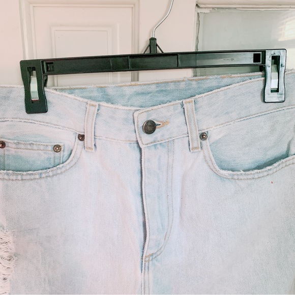 Carmar distressed mom high waisted denim jeans Size 27 - Picture 4 of 6